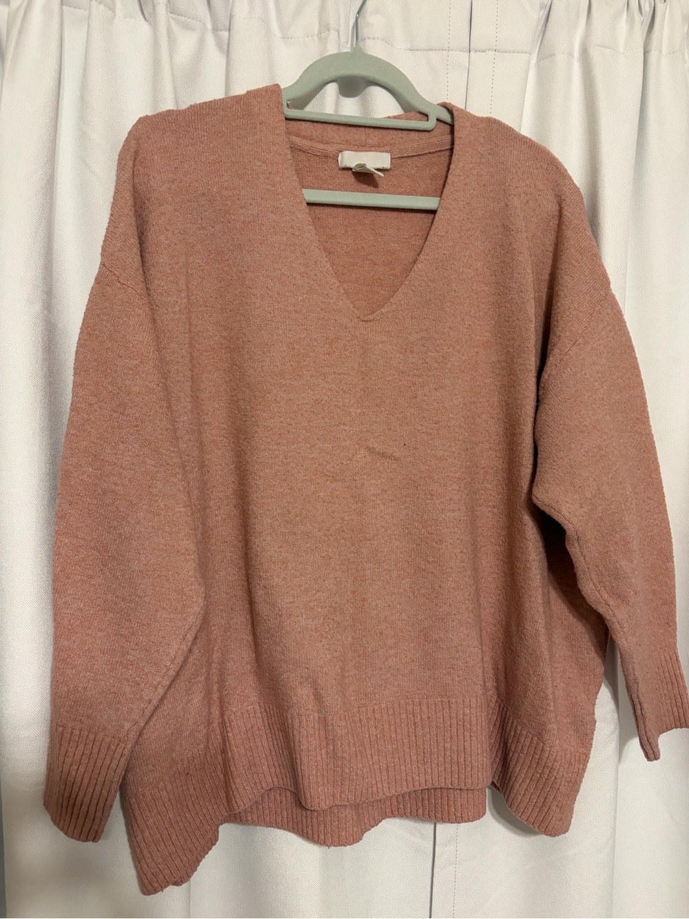 H&M Oversized V-Neck Sweater in Dusty Rose